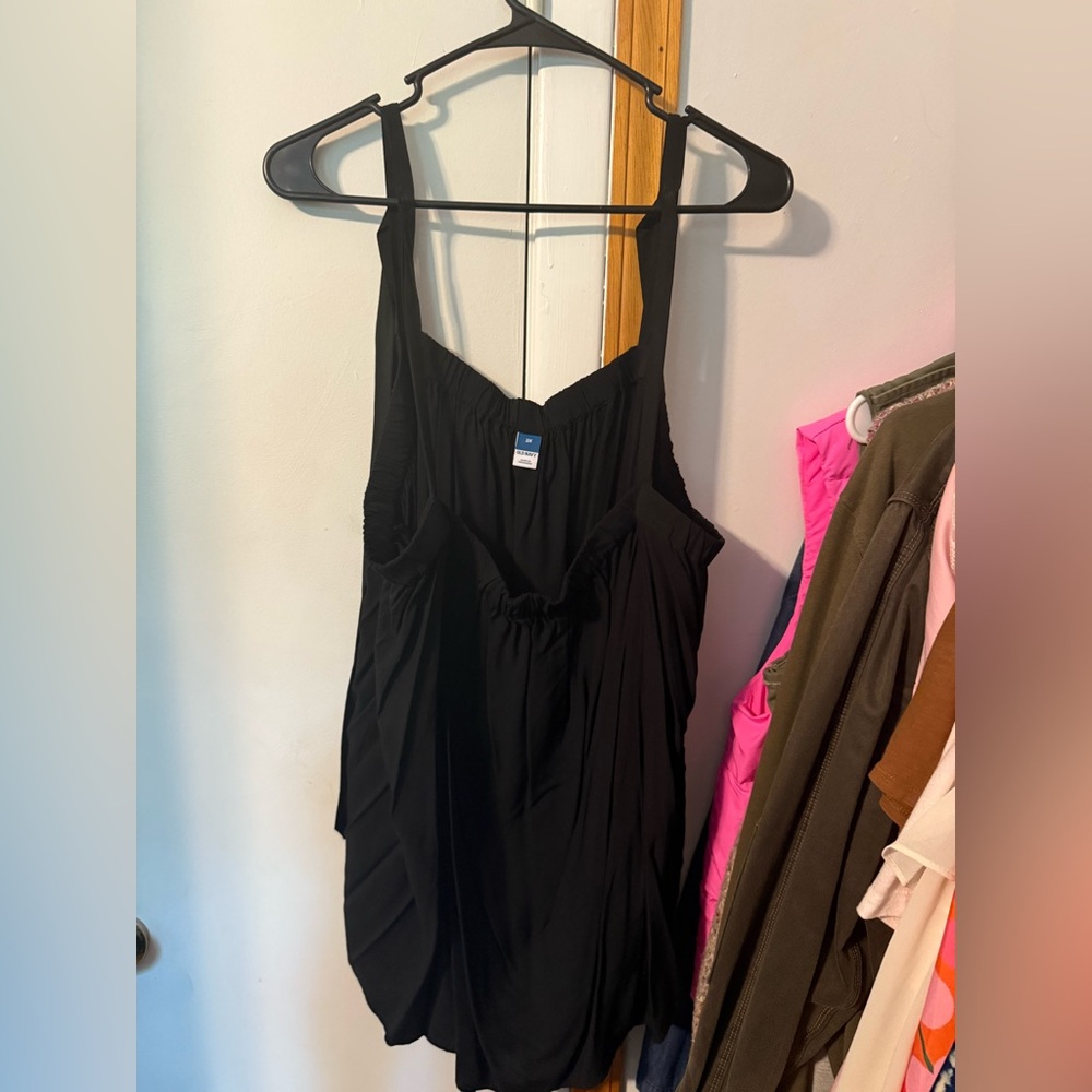 Black Sleeveless Top
